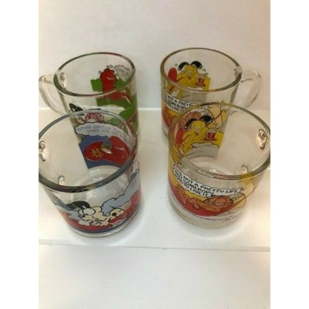 Jim Davis Vintage Garfield McDonalds Cups 1978 Set
